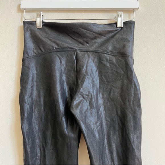 Spanx Faux Leather Leggings size Large - Picture 5 of 5